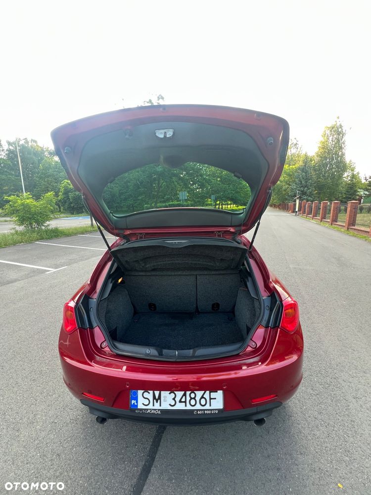 Alfa Romeo Giulietta 2.0 JTDM Distinctive - 15