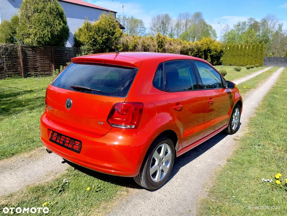 Volkswagen Polo 1.4 16V Trendline - 17