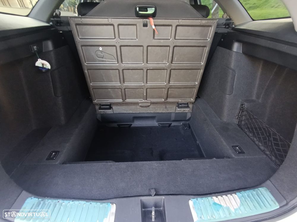 Honda Civic Tourer 1.6 i-DTEC Sport Navi - 38