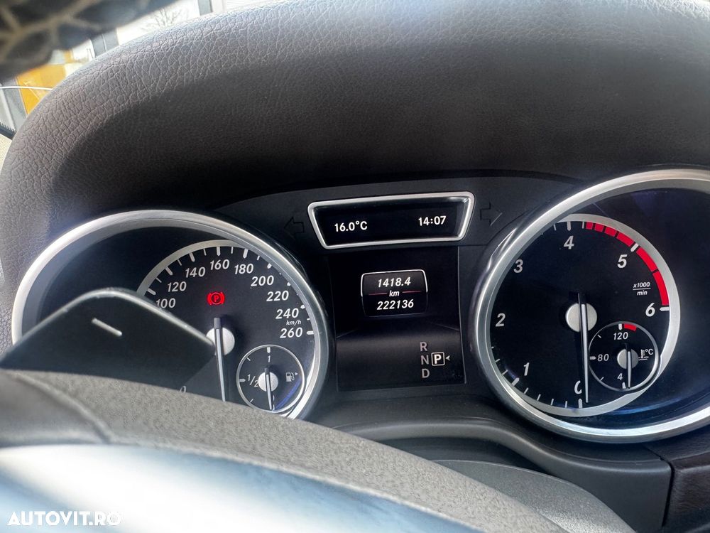 Mercedes-Benz ML - 8