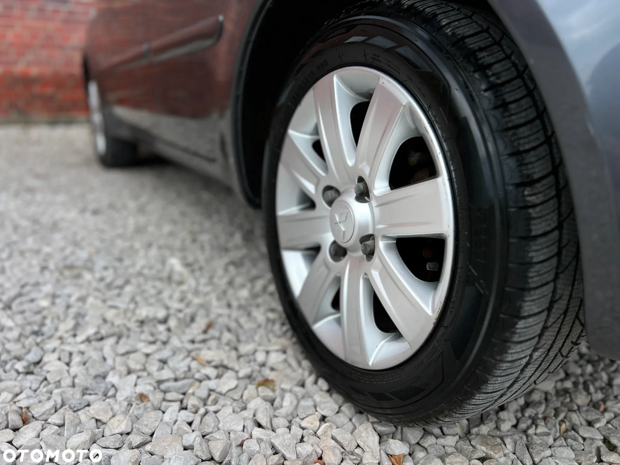 Mitsubishi Colt - 33