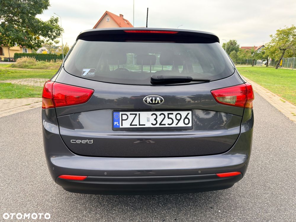 Kia Ceed 1.6 GDI Platinum Edition - 11