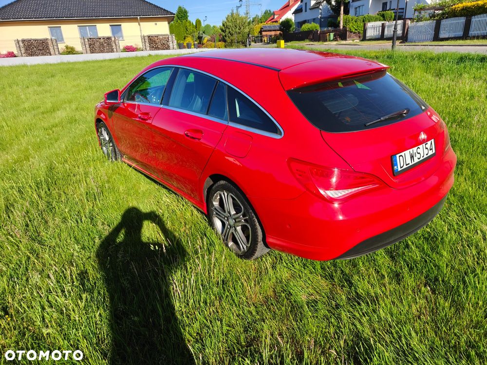 Mercedes-Benz CLA 180 UrbanStyle Edition - 8