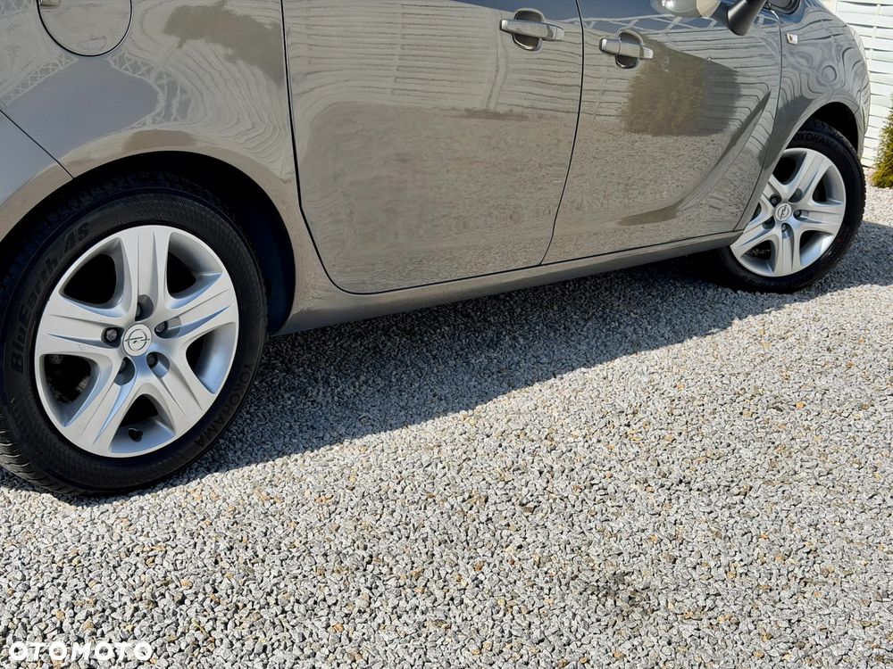 Opel Meriva 1.4 Style - 25