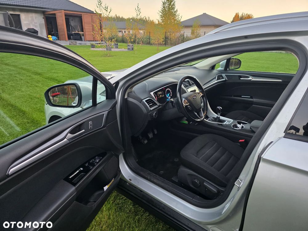 Ford Mondeo - 11