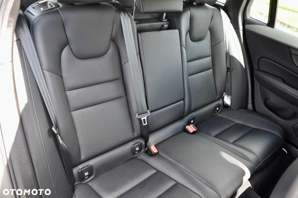 Volvo V60 B3 B Geartronic Momentum - 13