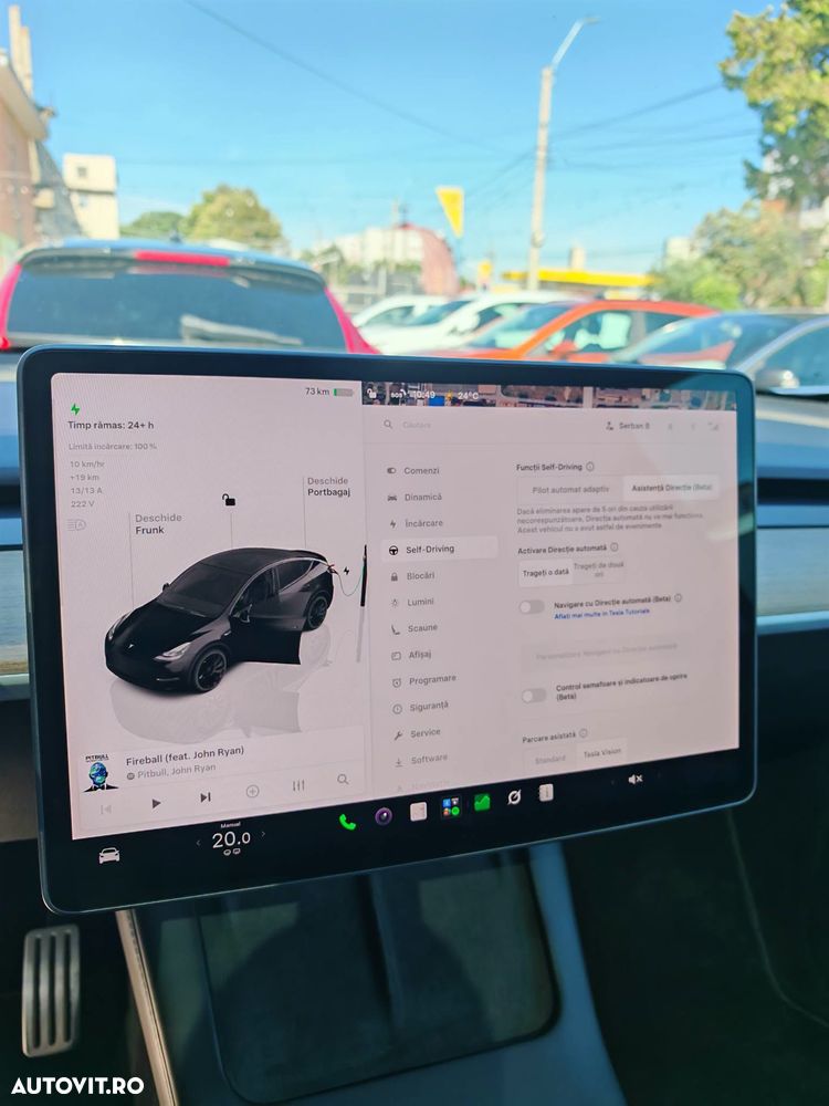 Tesla Model Y Performance Dual Motor AWD - 12