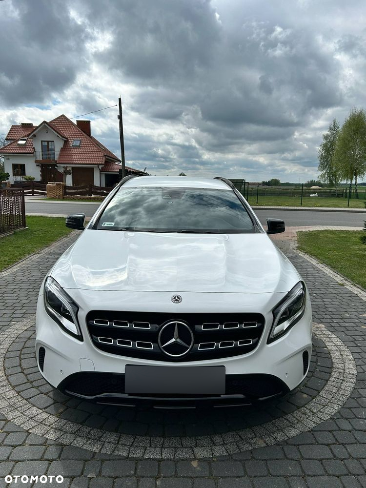 Mercedes-Benz GLA 220 4-Matic AMG Line - 16