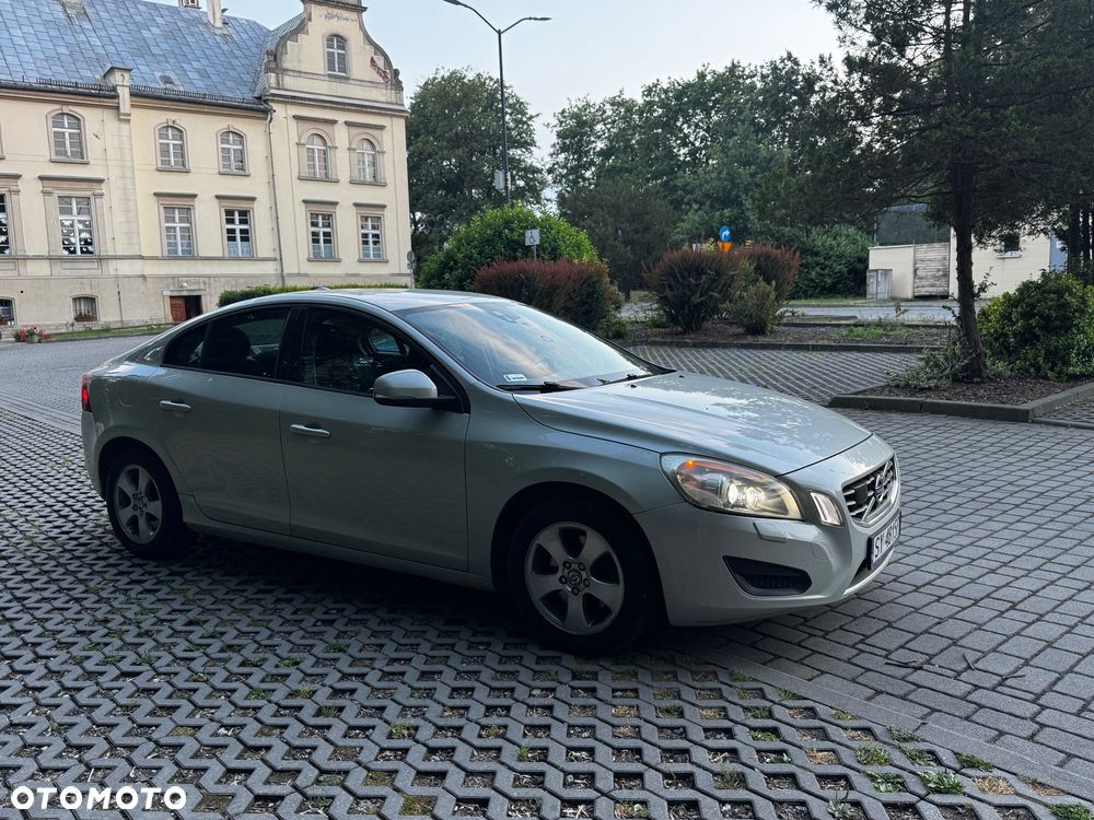 Volvo S60 - 6