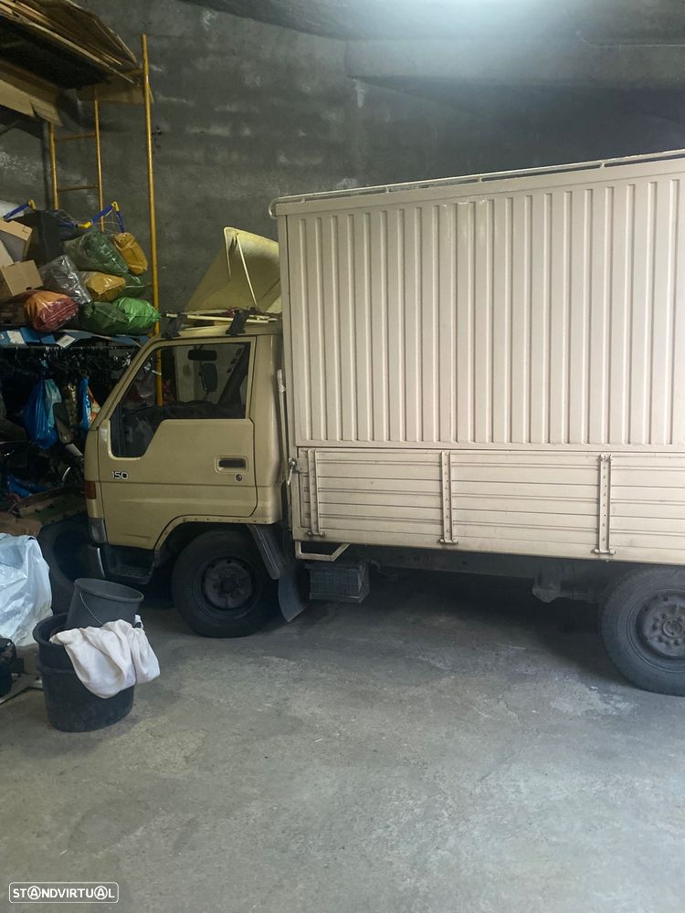 Toyota Dyna 150 - 11