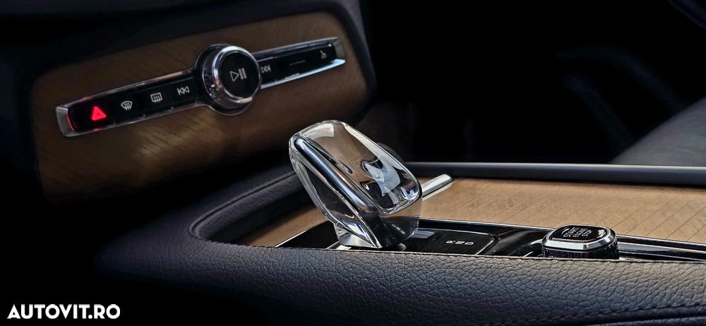 Volvo XC 90 Recharge T8 eAWD Inscription - 26