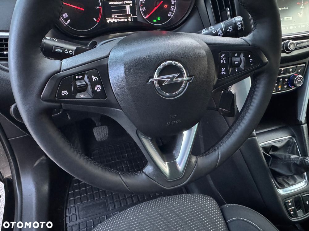 Opel Zafira 2.0 D (CDTI ecoFLEX) Start/Stop Active - 28