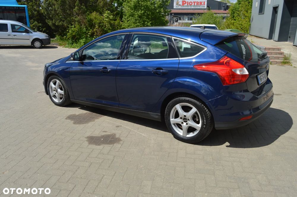Ford Focus 1.6 TDCi Titanium ECOnetic - 6