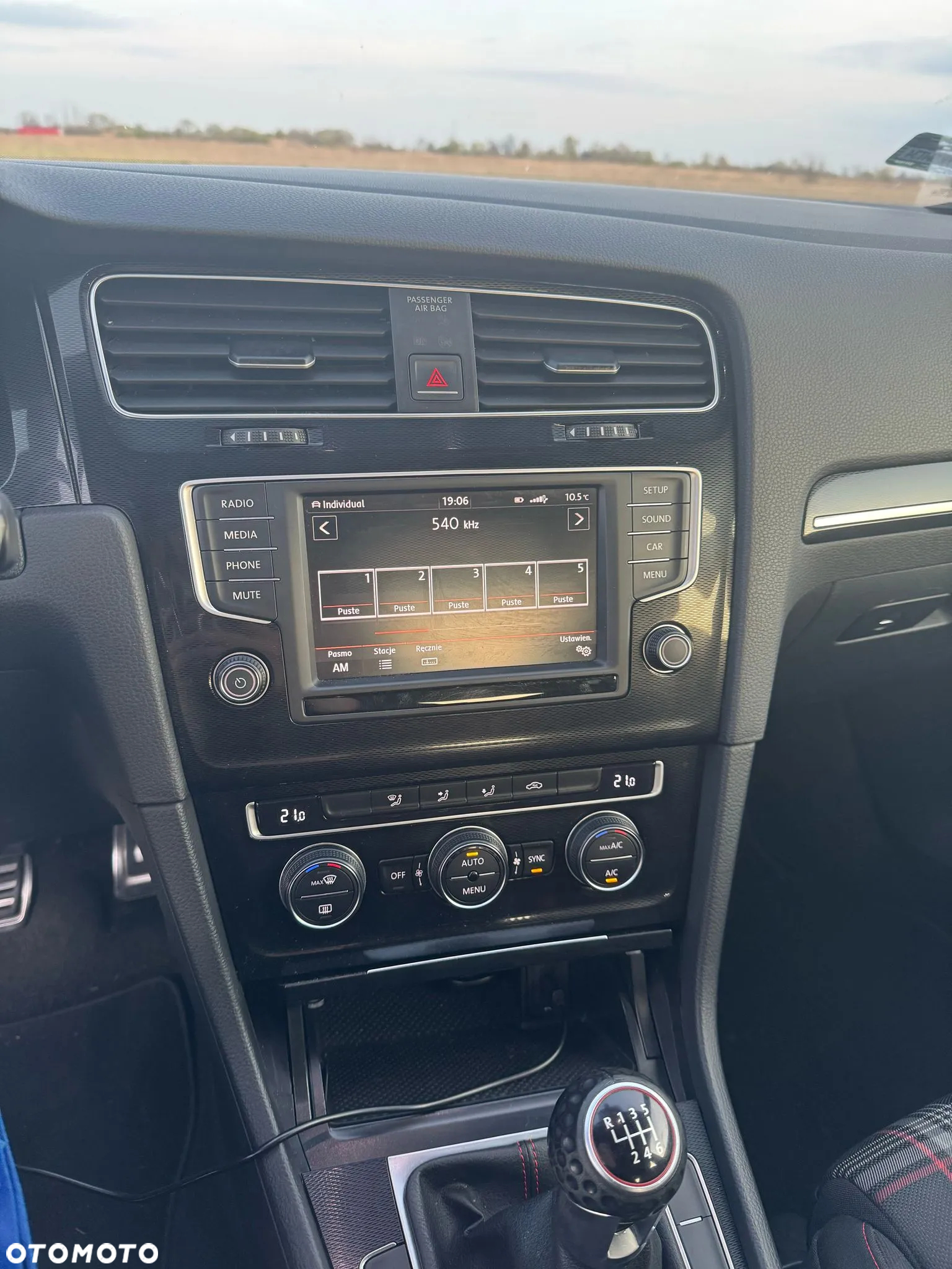 Volkswagen Golf VII 2.0 TSI BMT GTI - 11