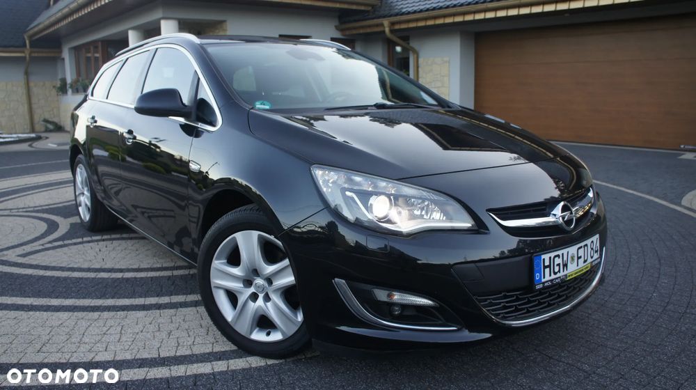 Opel Astra 2.0 CDTI ecoFLEX Start/Stop Exklusiv - 1