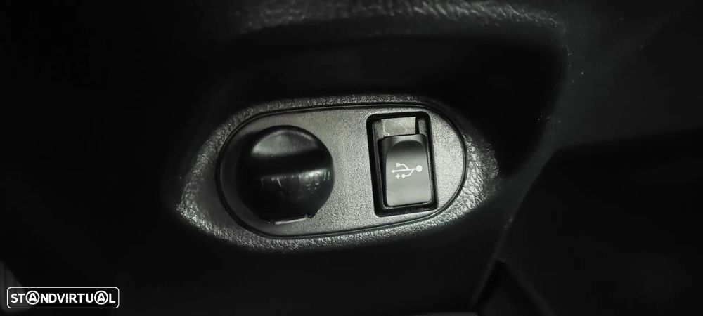 Toyota Yaris 1.0 VVT-i Comfort - 33