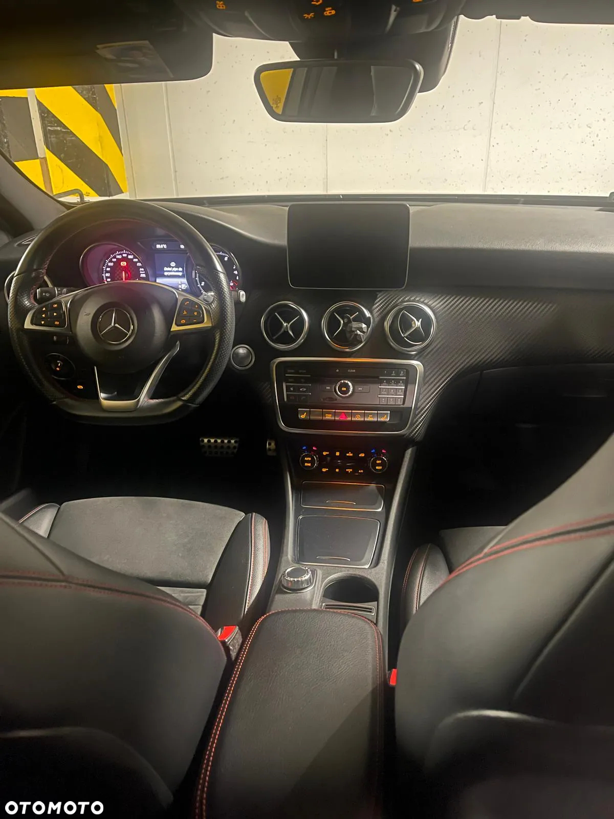 Mercedes-Benz Klasa A 220 4-Matic AMG Line - 7