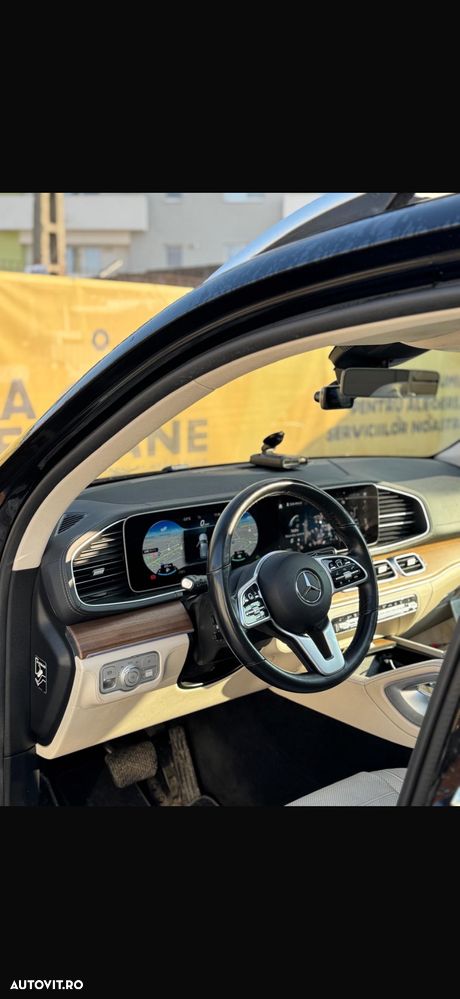Mercedes-Benz GLE - 12
