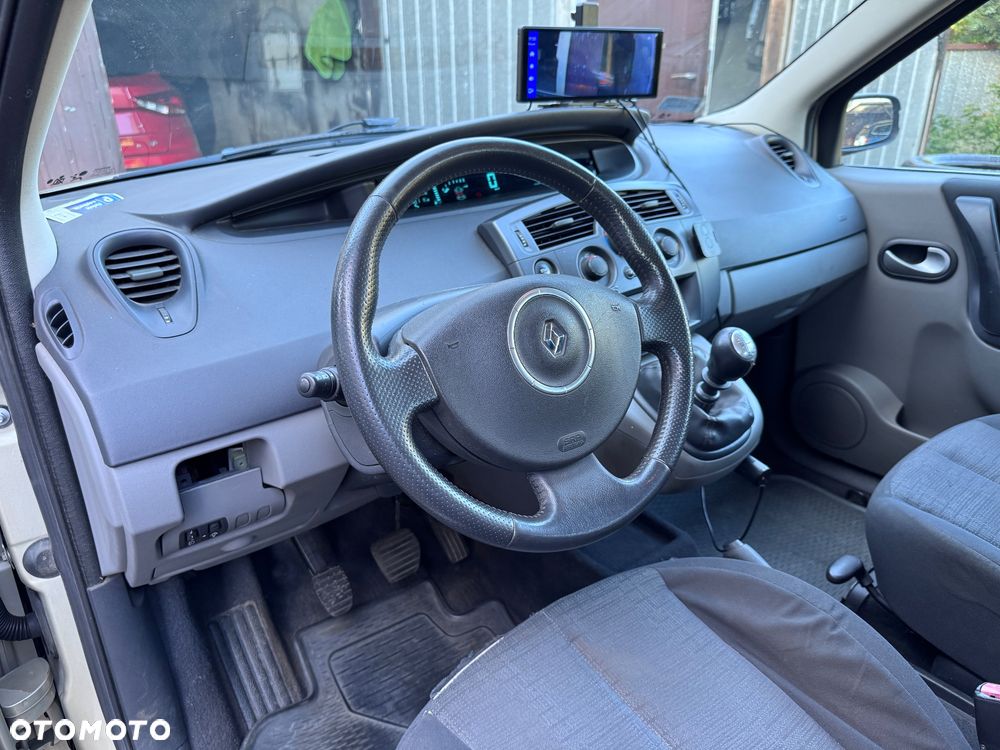 Renault Scenic 1.5 dCi Emotion Plus - 7