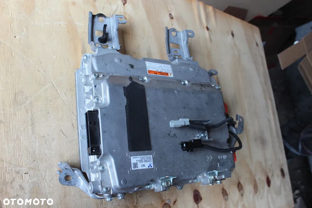 ŁADOWARKA INVENTER TOYOTA RAV 4 2.5 G9090-42061 2022