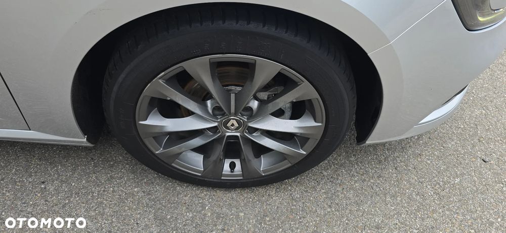 Renault Megane ENERGY dCi 110 EDC BOSE EDITION - 25