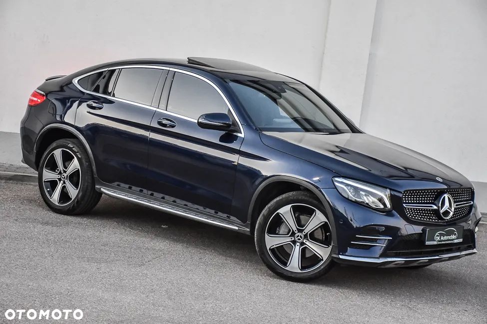 Mercedes-Benz GLC 300 4Matic 9G-TRONIC AMG Line - 3