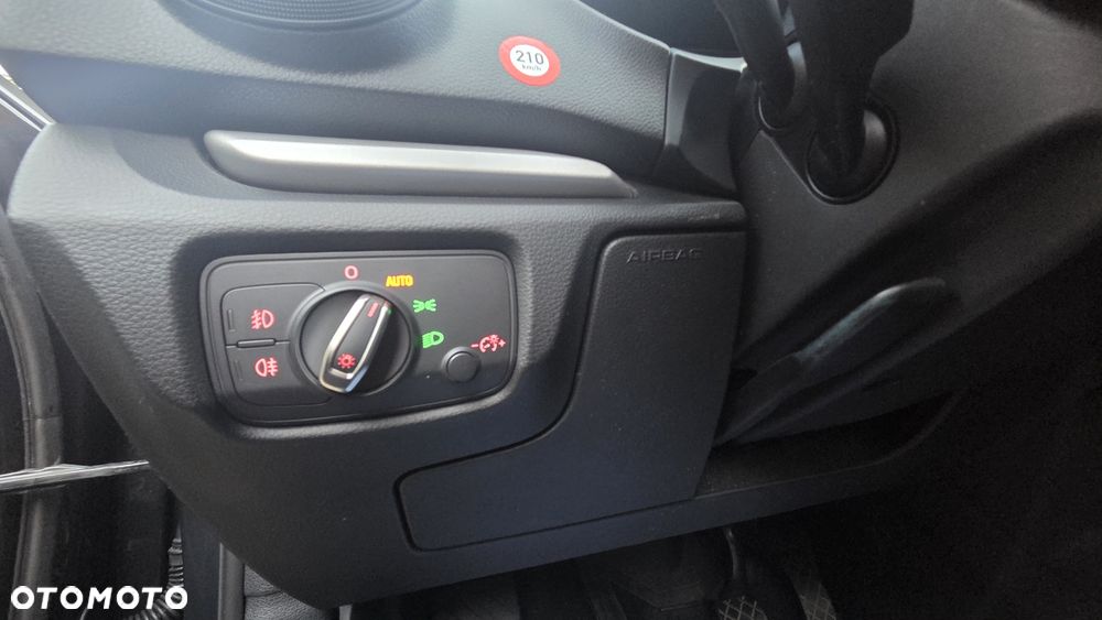Audi A3 3-drzwiowe 1.6 TDI (clean diesel) S line Sportpaket - 25
