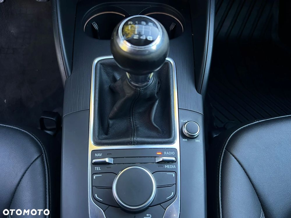 Audi A3 Sportback - 13