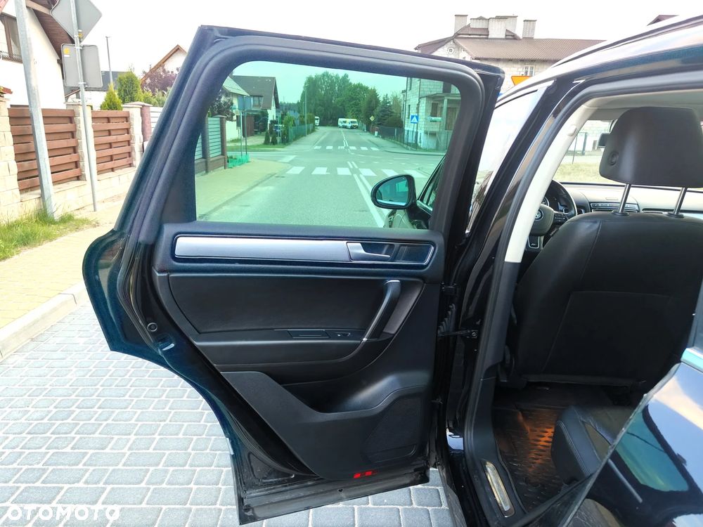 Volkswagen Touareg 3.0 V6 TDI BMT Perfectline R-Style - 21