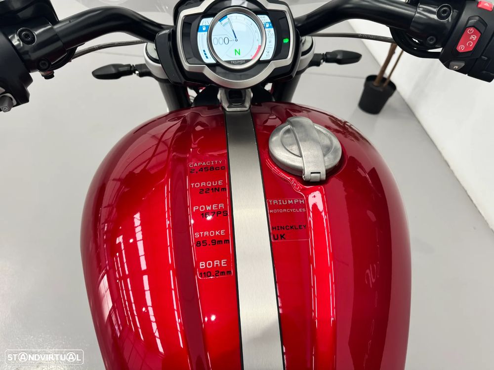 Triumph Rocket 3 GT - 9
