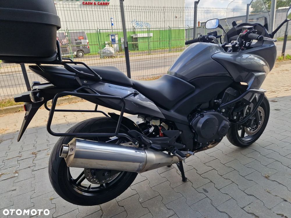 Honda CBF - 8