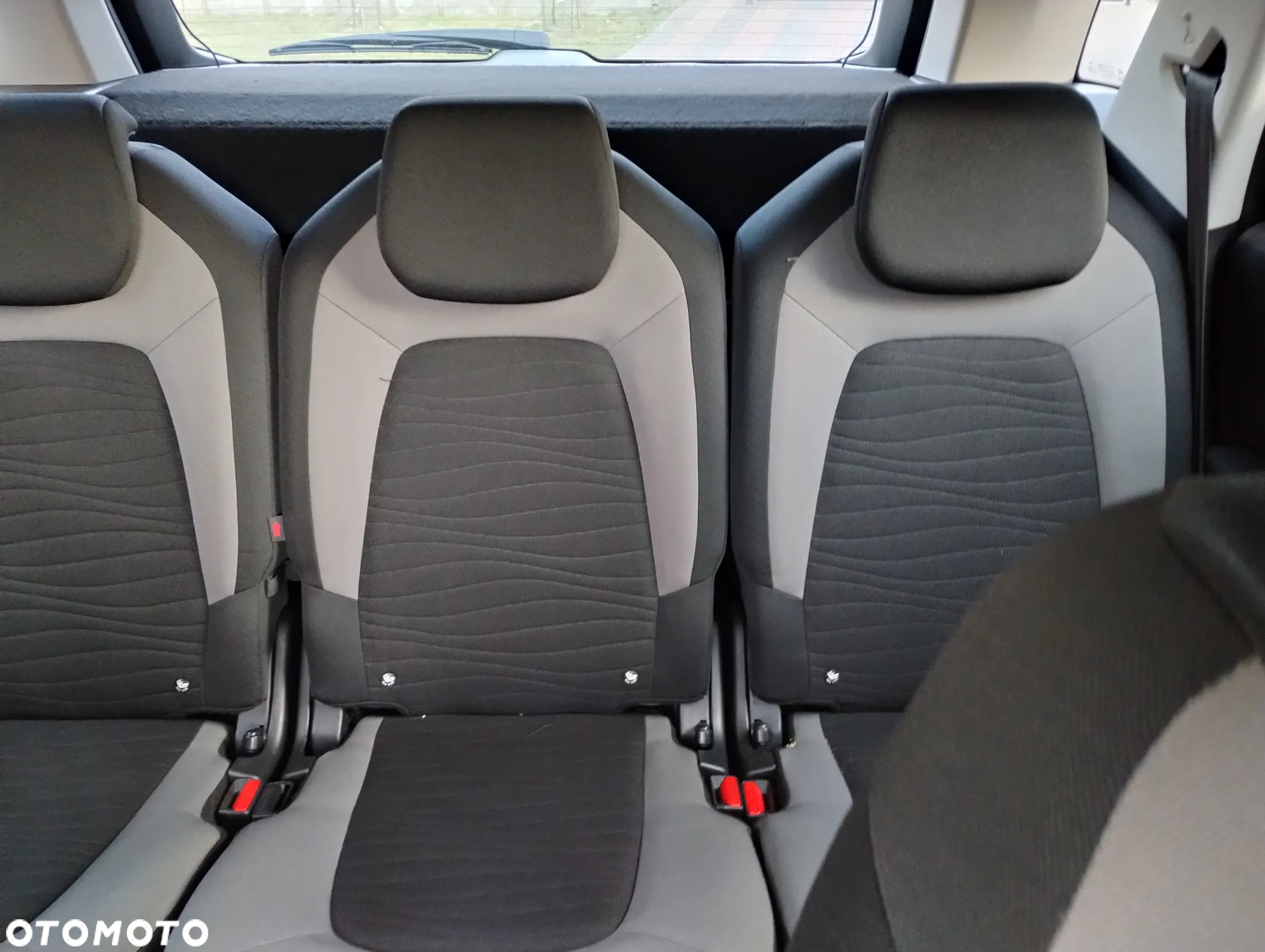 Citroën C4 Picasso - 17