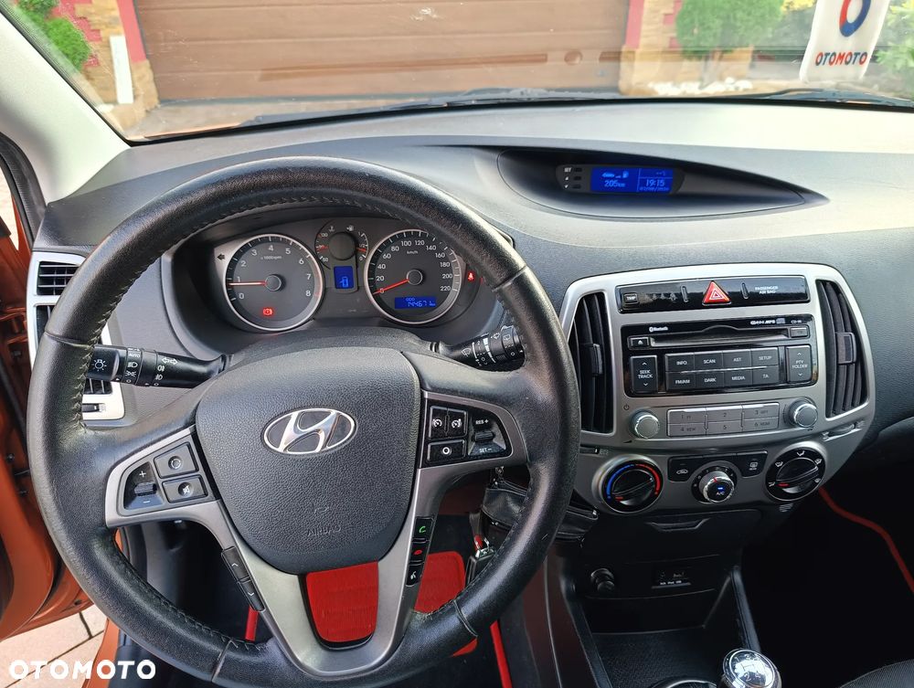 Hyundai i20 1.2 Trend - 24