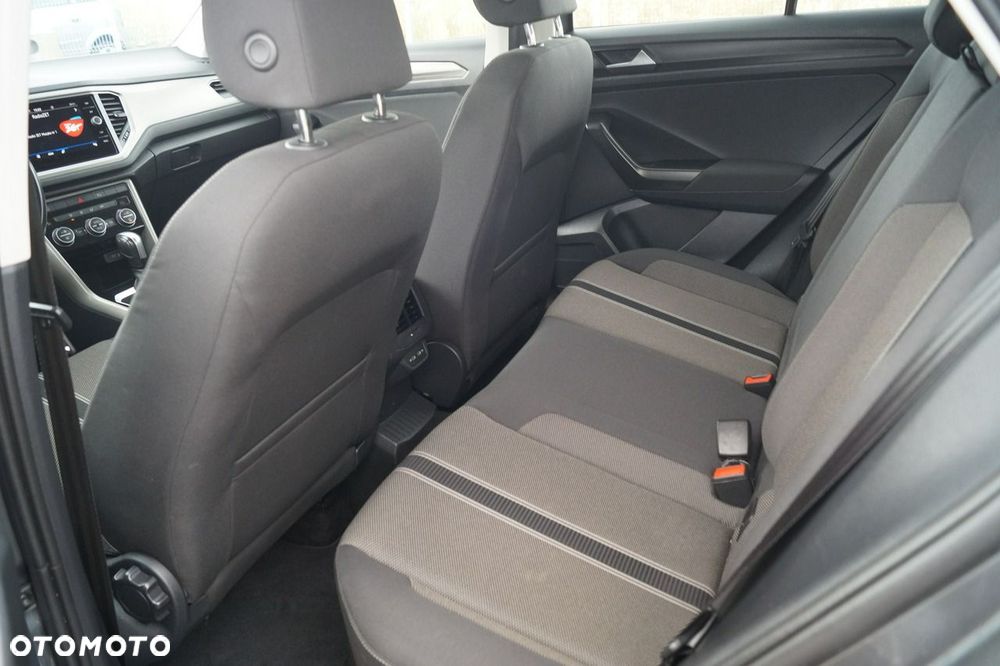 Volkswagen T-Roc - 15