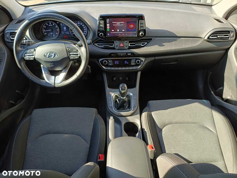 Hyundai i30 1.5 T-GDI 48V Smart - 10