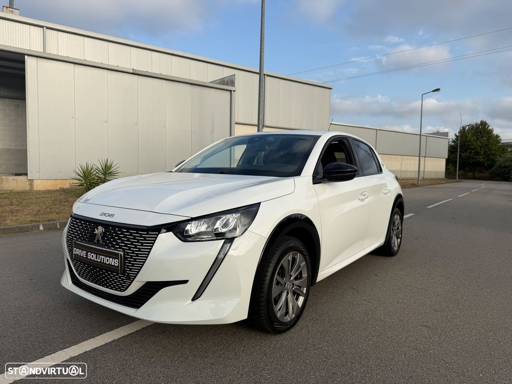 Peugeot e-208 Allure Pack - 16