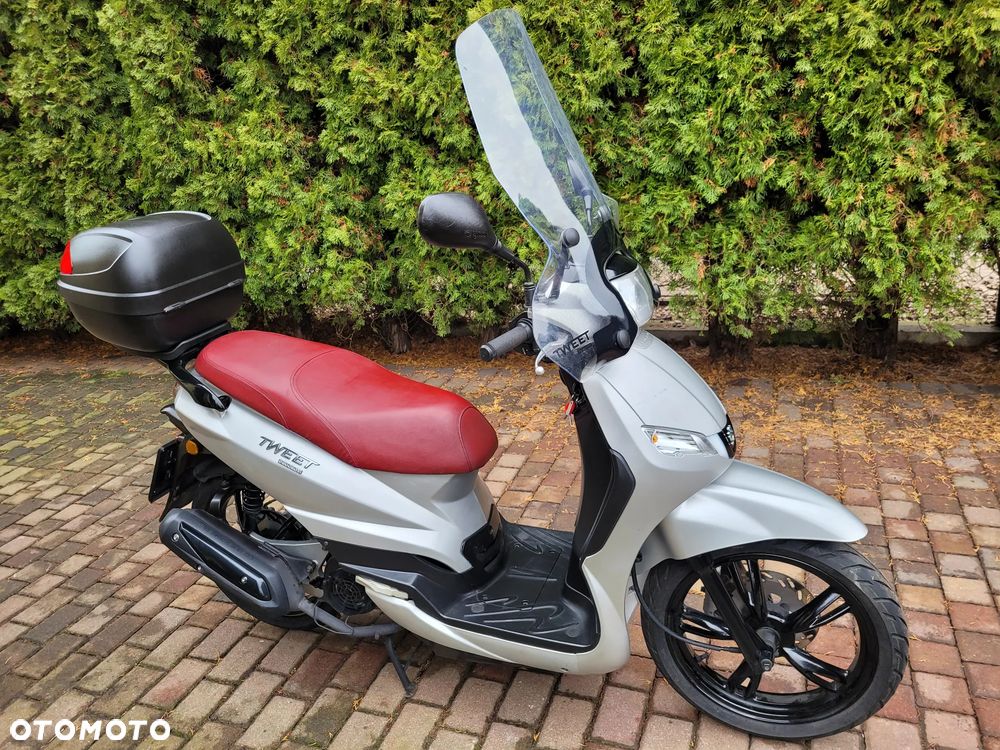 Peugeot Tweet - 22