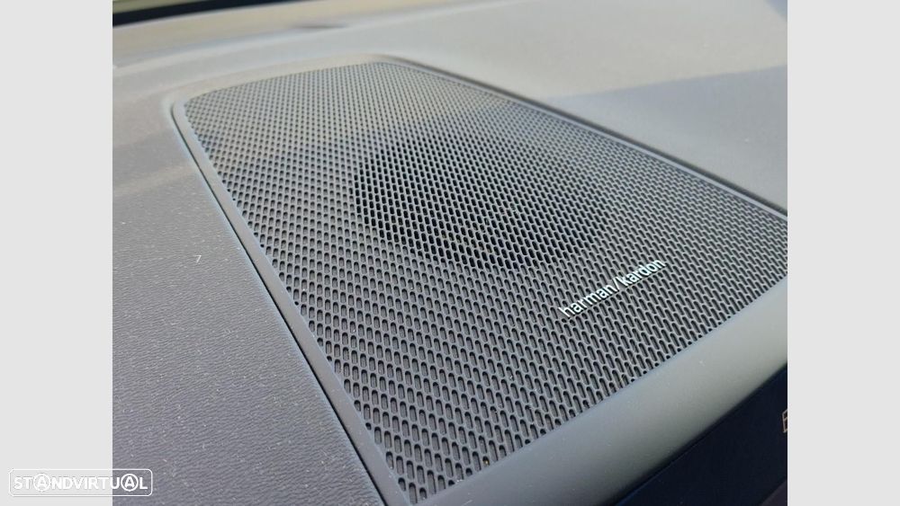 Volvo XC 60 2.0 T6 PHEV Plus Bright AWD - 21