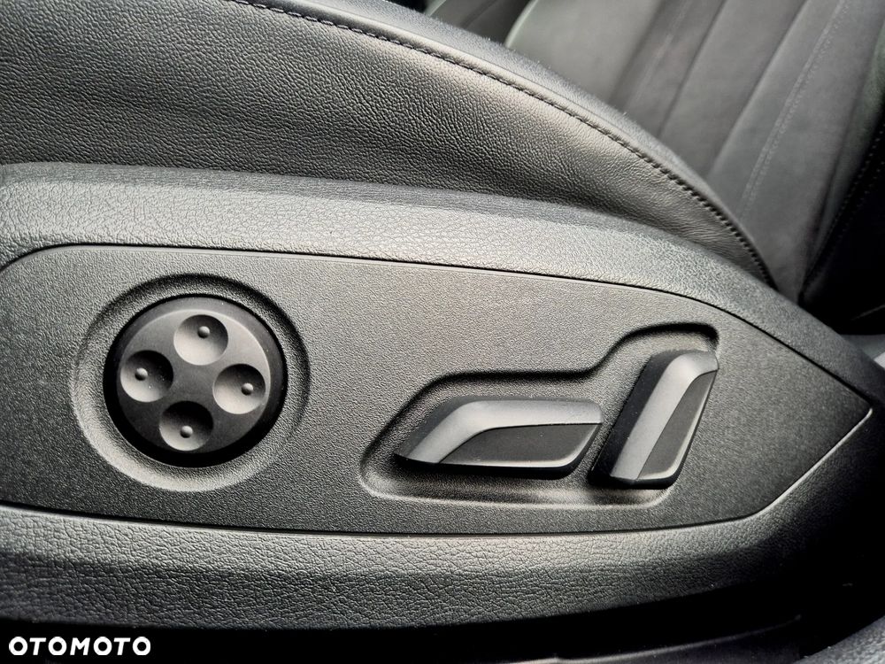 Audi A4 Limousine 40 TDI mHEV Quattro S Line S tronic - 10