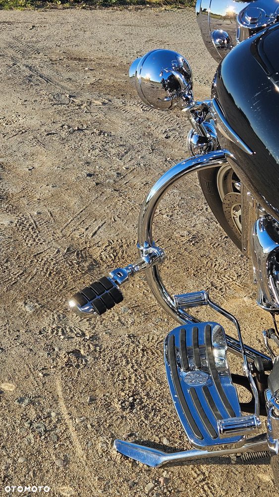 Yamaha Road Star - 10