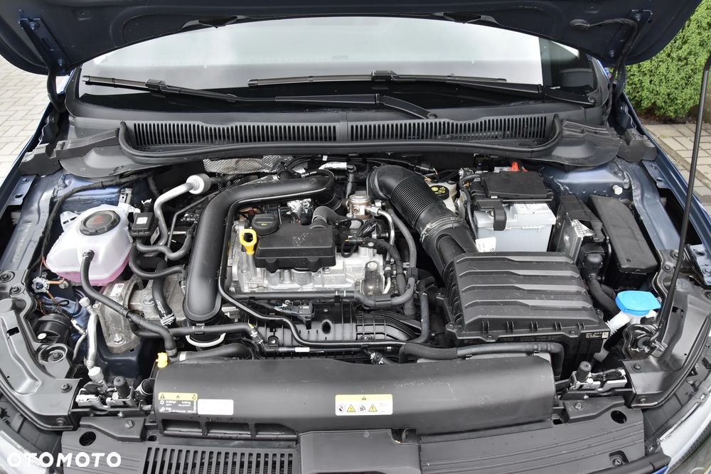 Volkswagen Polo 1.0 TSI OPF R-Line - 26