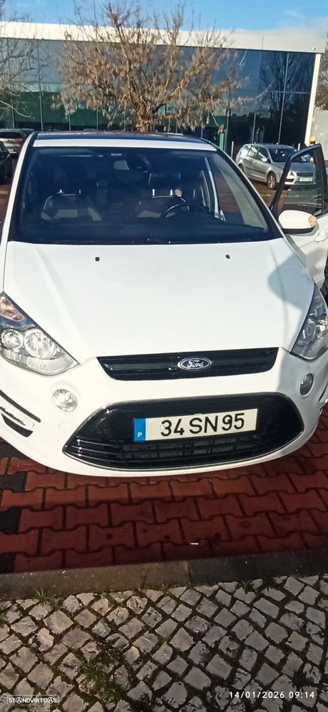 Ford S-Max 2.0 TDCi DPF Titanium - 4