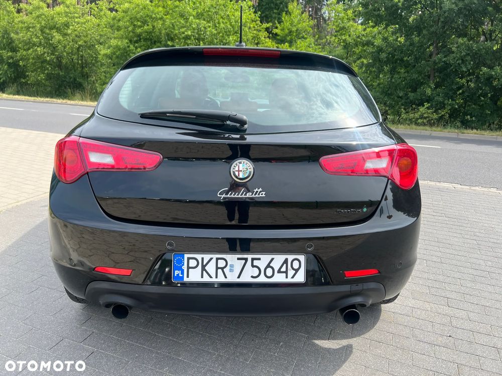Alfa Romeo Giulietta - 7