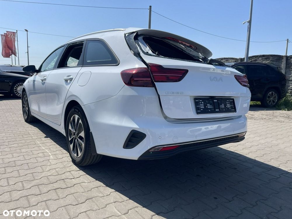 Kia Ceed 1.5 T-GDI DCT7 OPF Spirit - 6