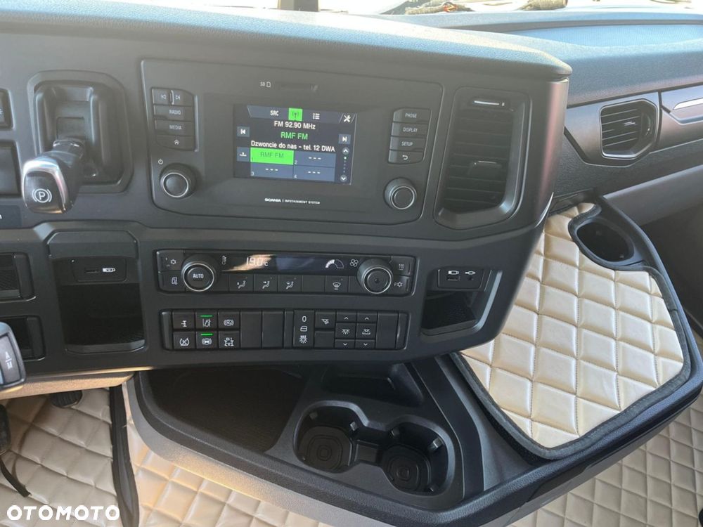 Scania S 460 A4x2NA Tachograf SMART 2 Klimatyzacja 4 - 27