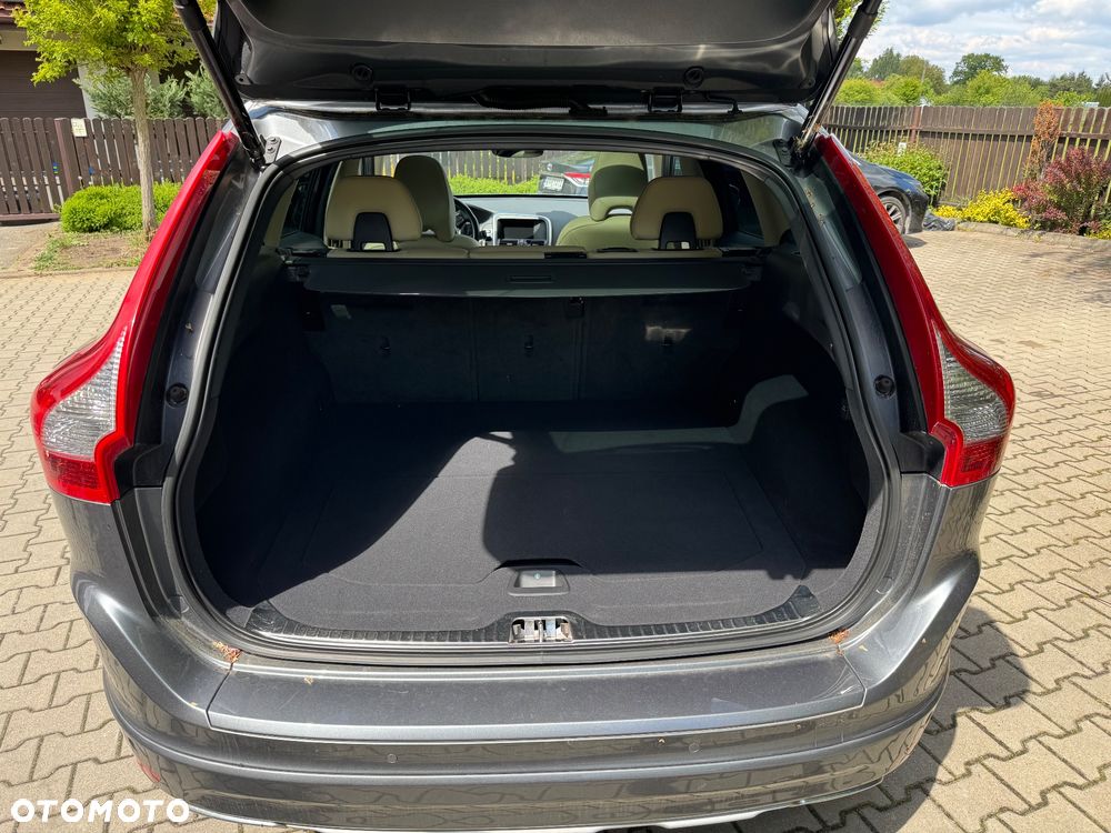 Volvo XC 60 D4 Drive-E Summum - 11
