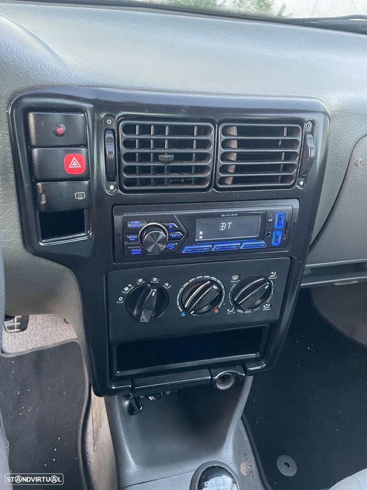 VW Polo 1.05 GL - 18