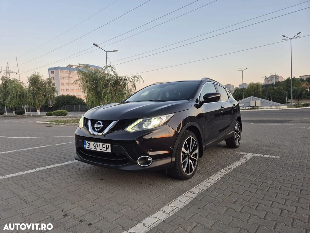 Nissan Qashqai 1.6 DCI 4 x 4 DPF Start/Stop tekna - 1