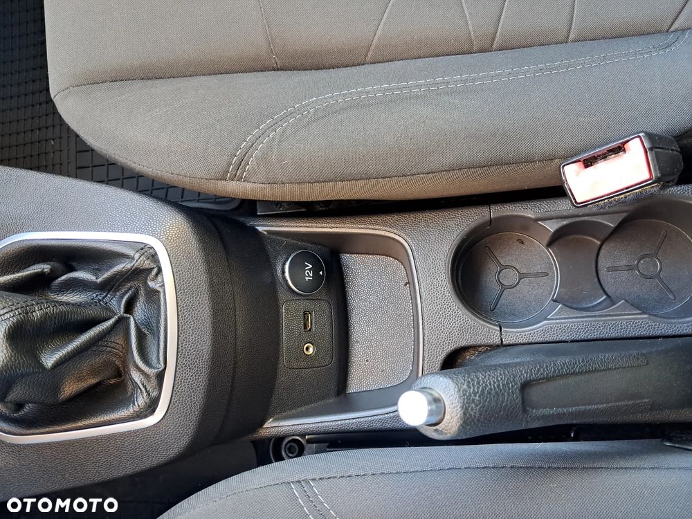 Ford Fiesta 1.25 Celebration - 20