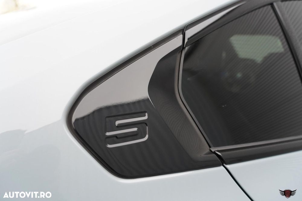 BMW Seria 5 520d xDrive Aut. - 32